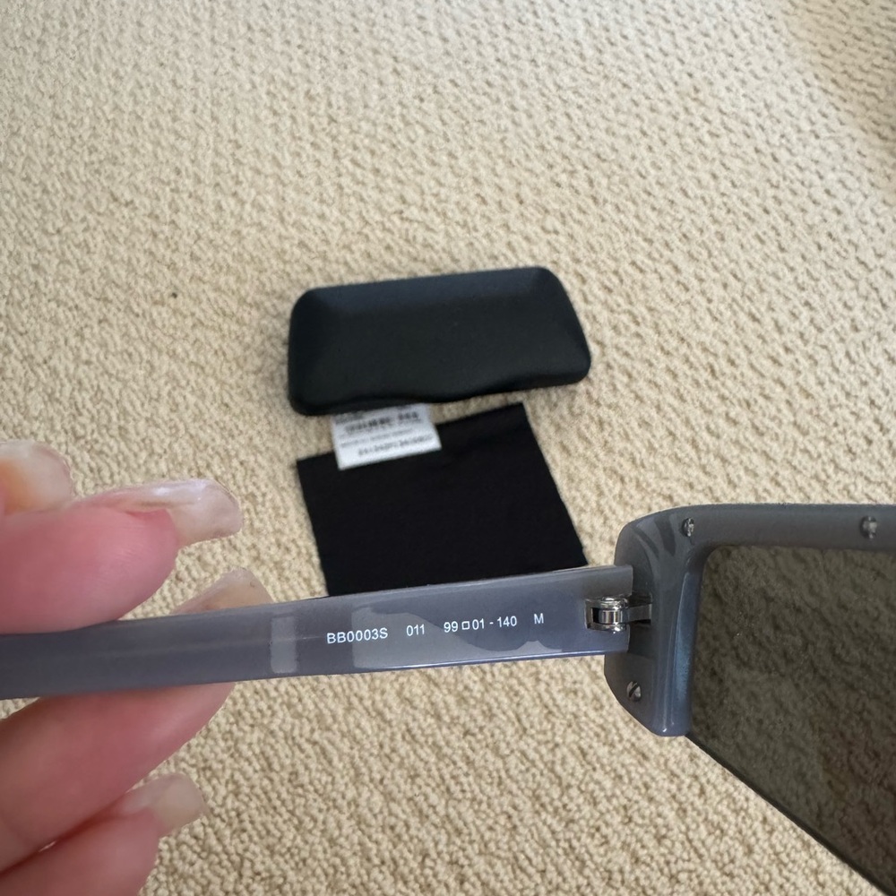 Balenciaga sunglasses - Picture 7 of 11